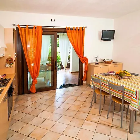 Apartman Lu Soli Case Vacanza 850m Spiaggia *
