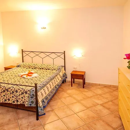 Lu Soli Case Vacanza 850m Spiaggia Apartman